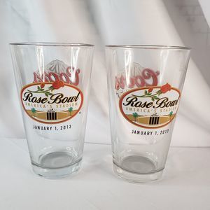 Drink Glasses Rose Bowl 2013 Coors Light Beer Excellent Condition